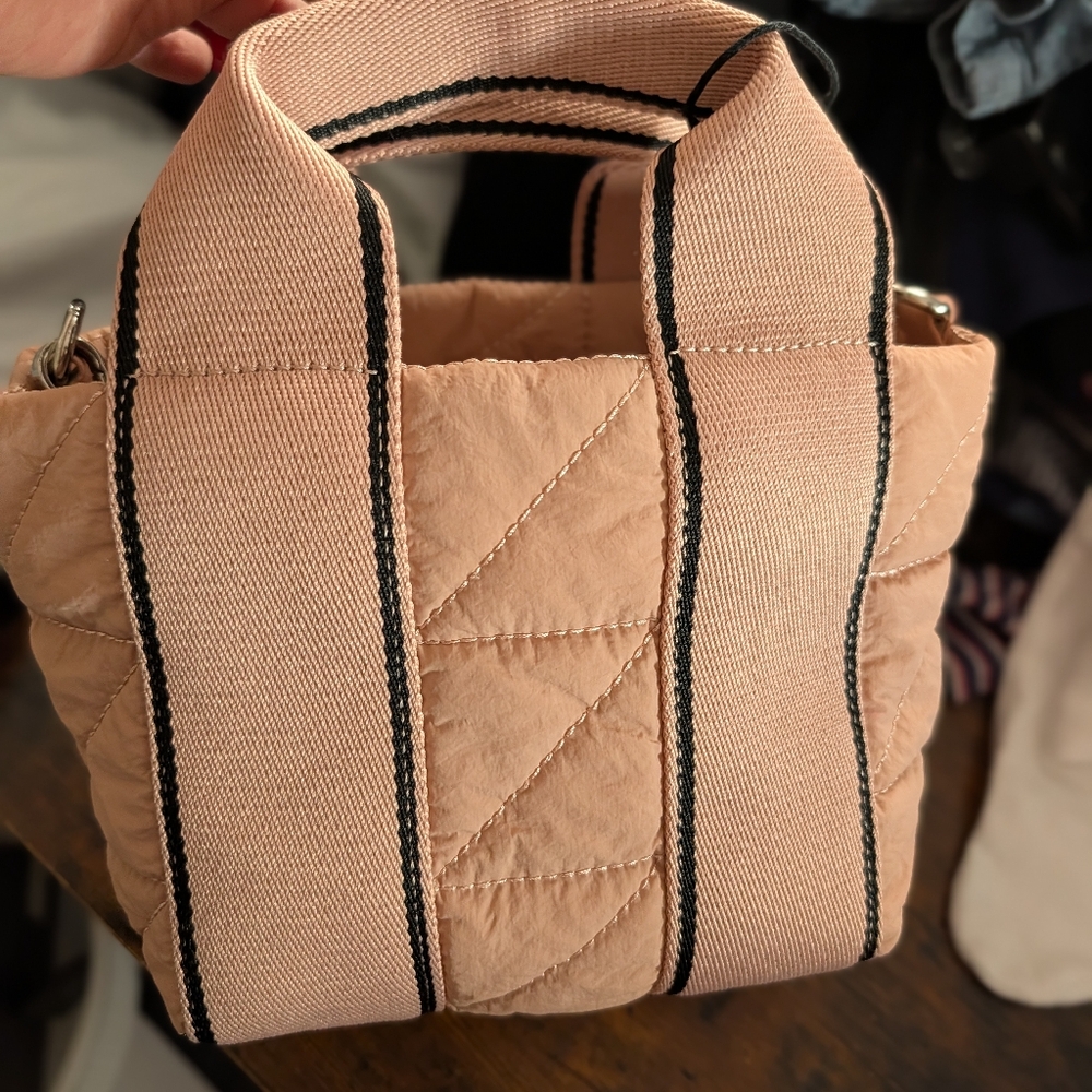 Zara Stylish Pink Quilted Women's Bag - Picture 6 of 6